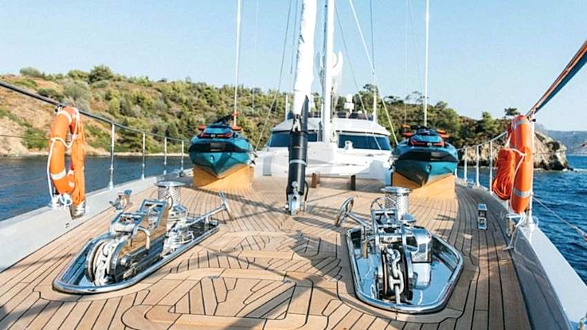 All About U 2 Yacht, Swim Platform.